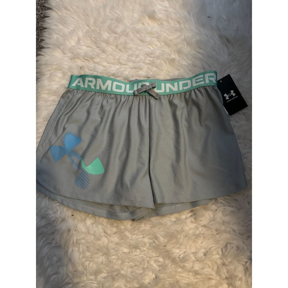NWT Under Armour Running Athletic Shorts Youth Girls Size L